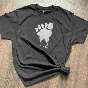 Bigfoot tee shirt New